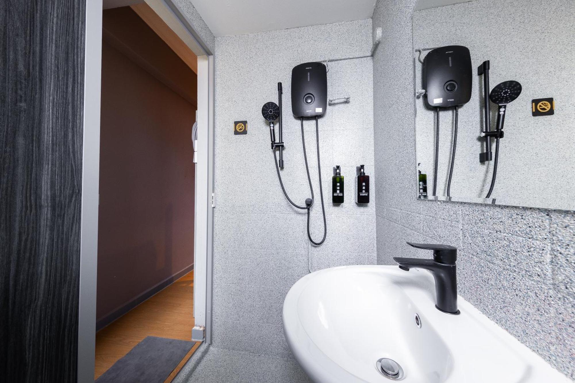 D'Nova Hotel Kallang Singapour Extérieur photo